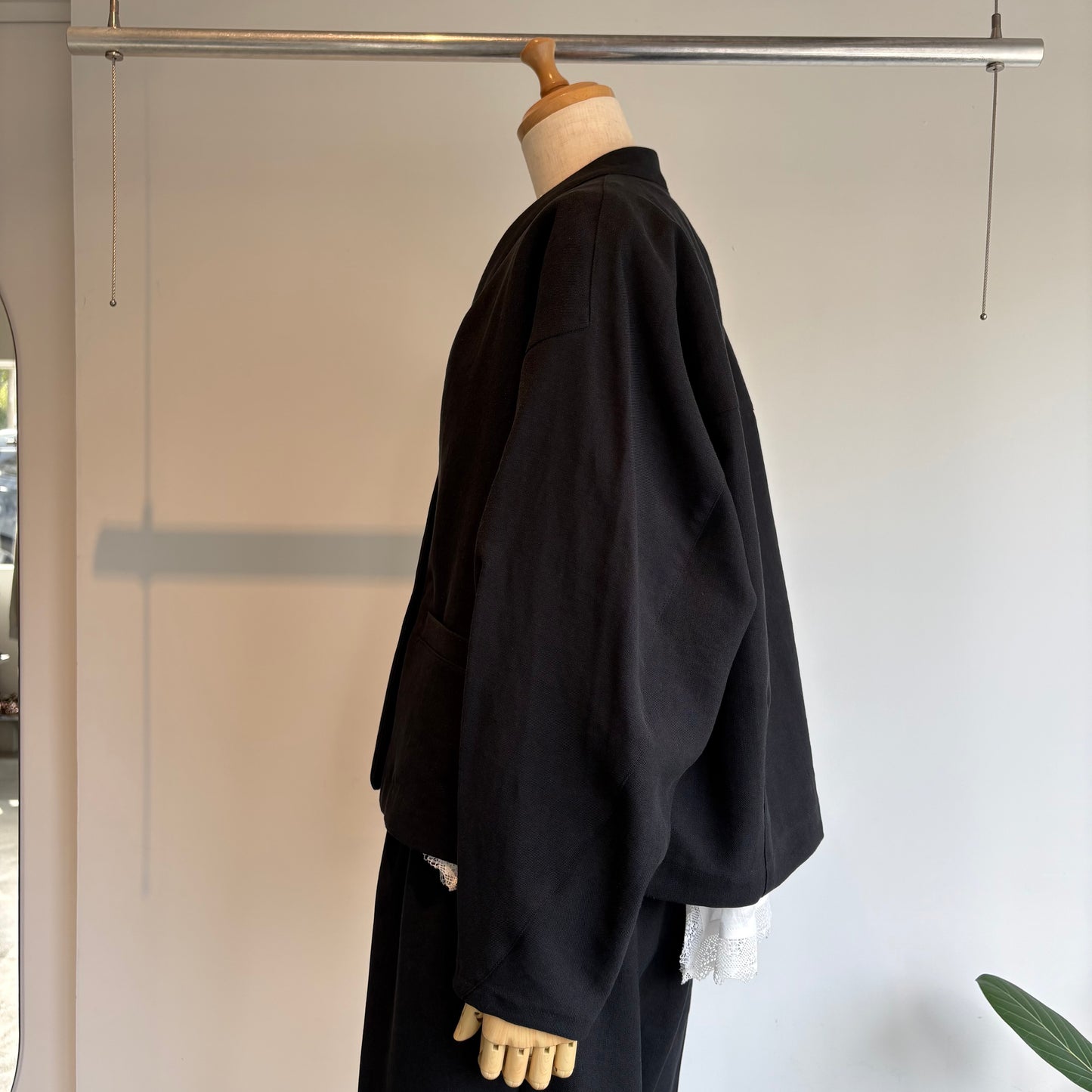 yuni//Linen/Polyester double cocoon short ジャケット　1701JK003261