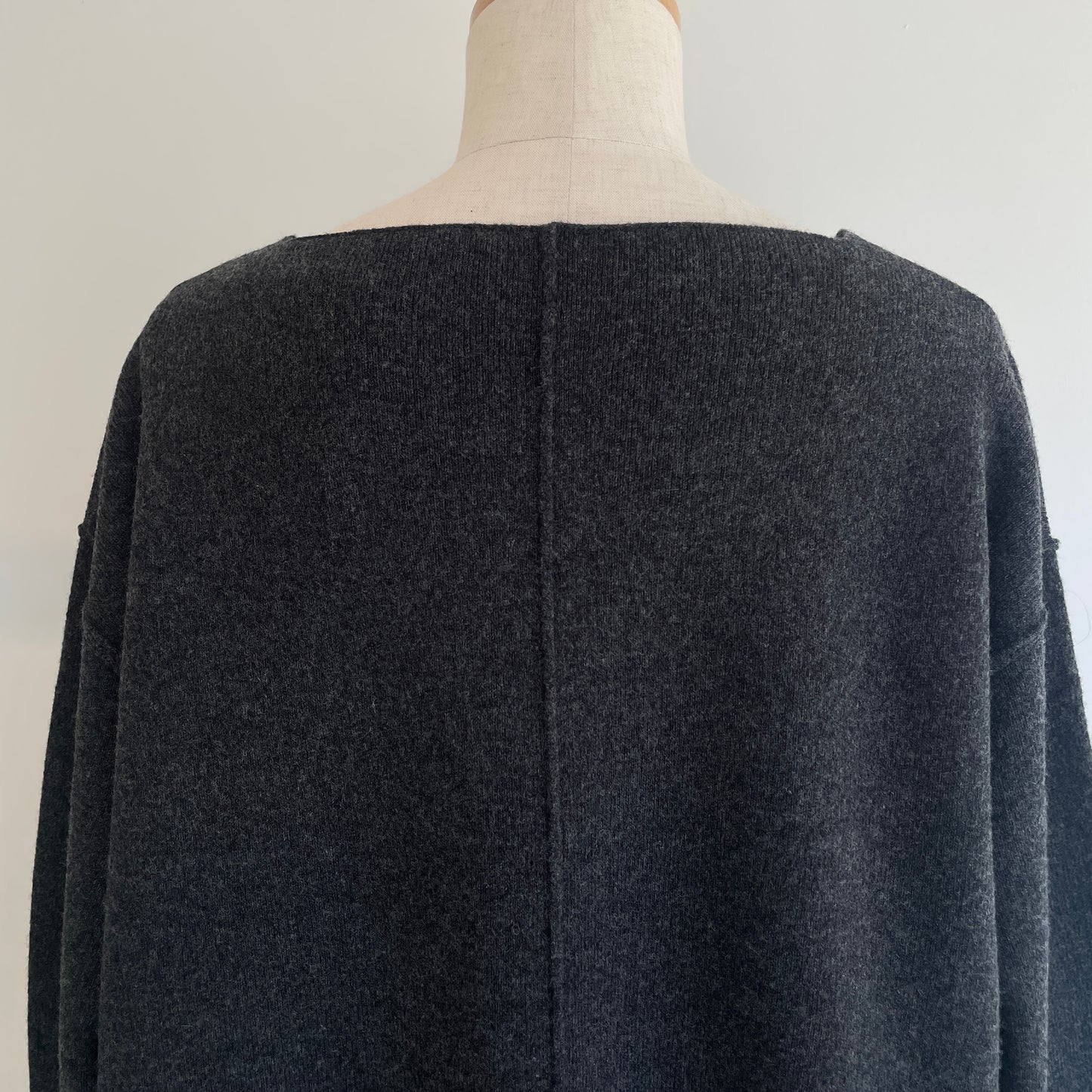 yuni //New England smooth
short PO 1701KN017252