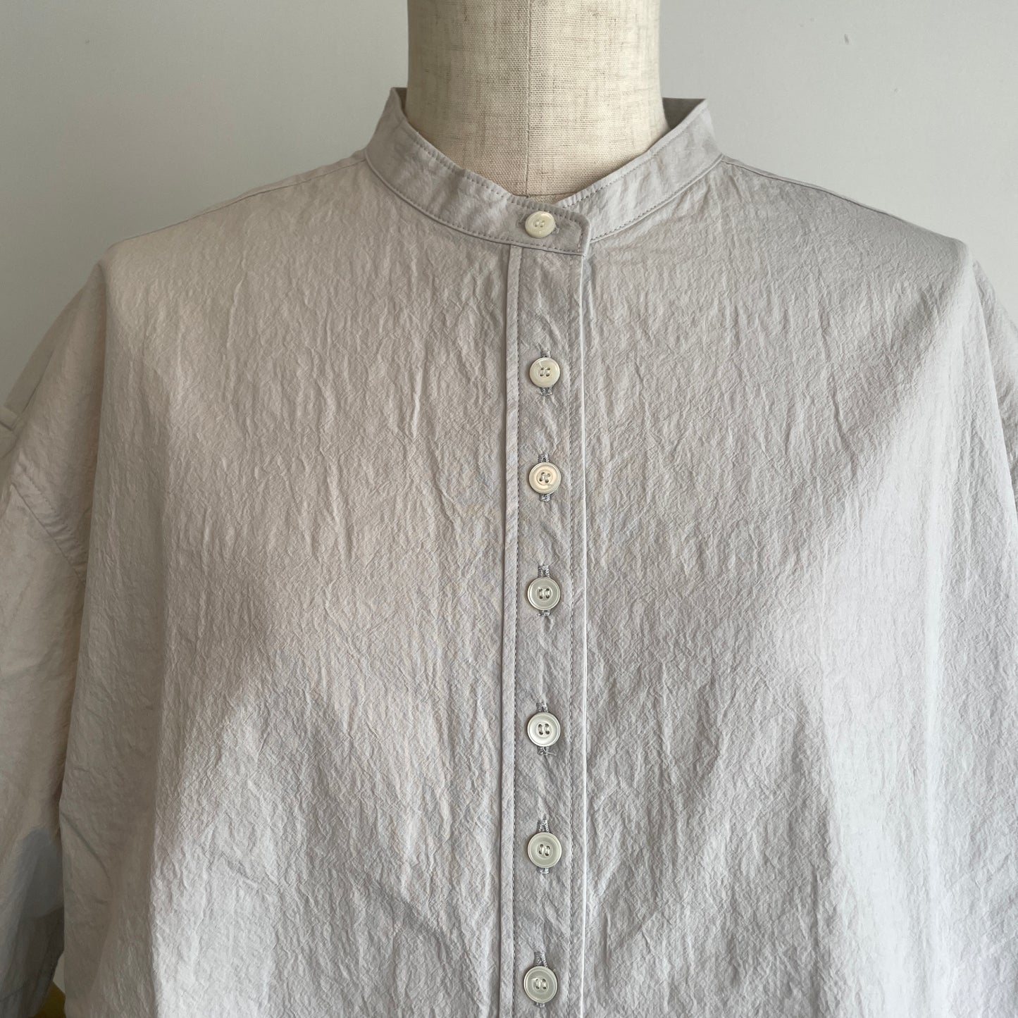 handsofcreation//強然cotton桐七炊きバンドカラー半袖シャツ　01630643