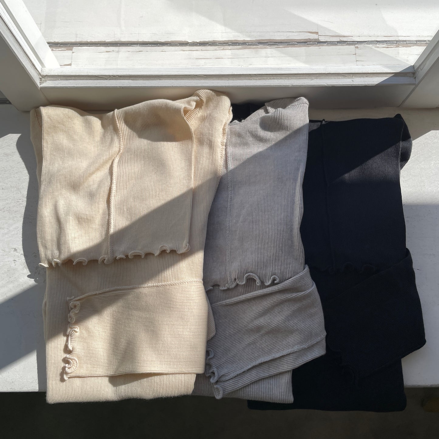 handsofcreation//スーピマカシミヤテレコサイドシームレスタートルネックPO 02550830