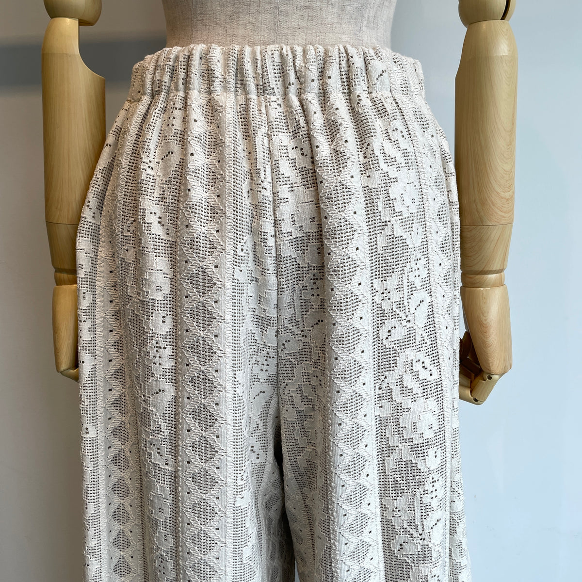 qiri//field flower lace ギャザーパンツ  6301PT008262