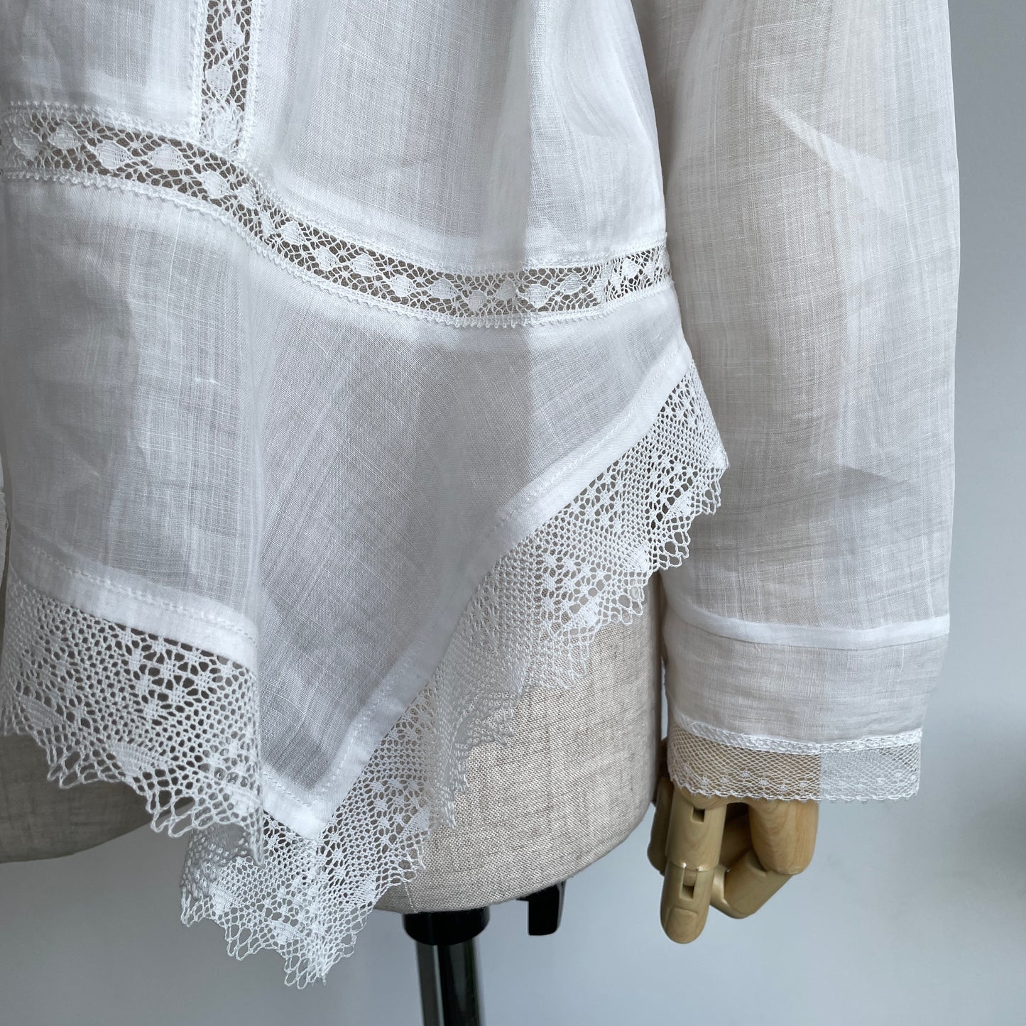 NATIVE VILLAGE//No.6 寂静 ロングスリーブレースブラウス　31261-06207