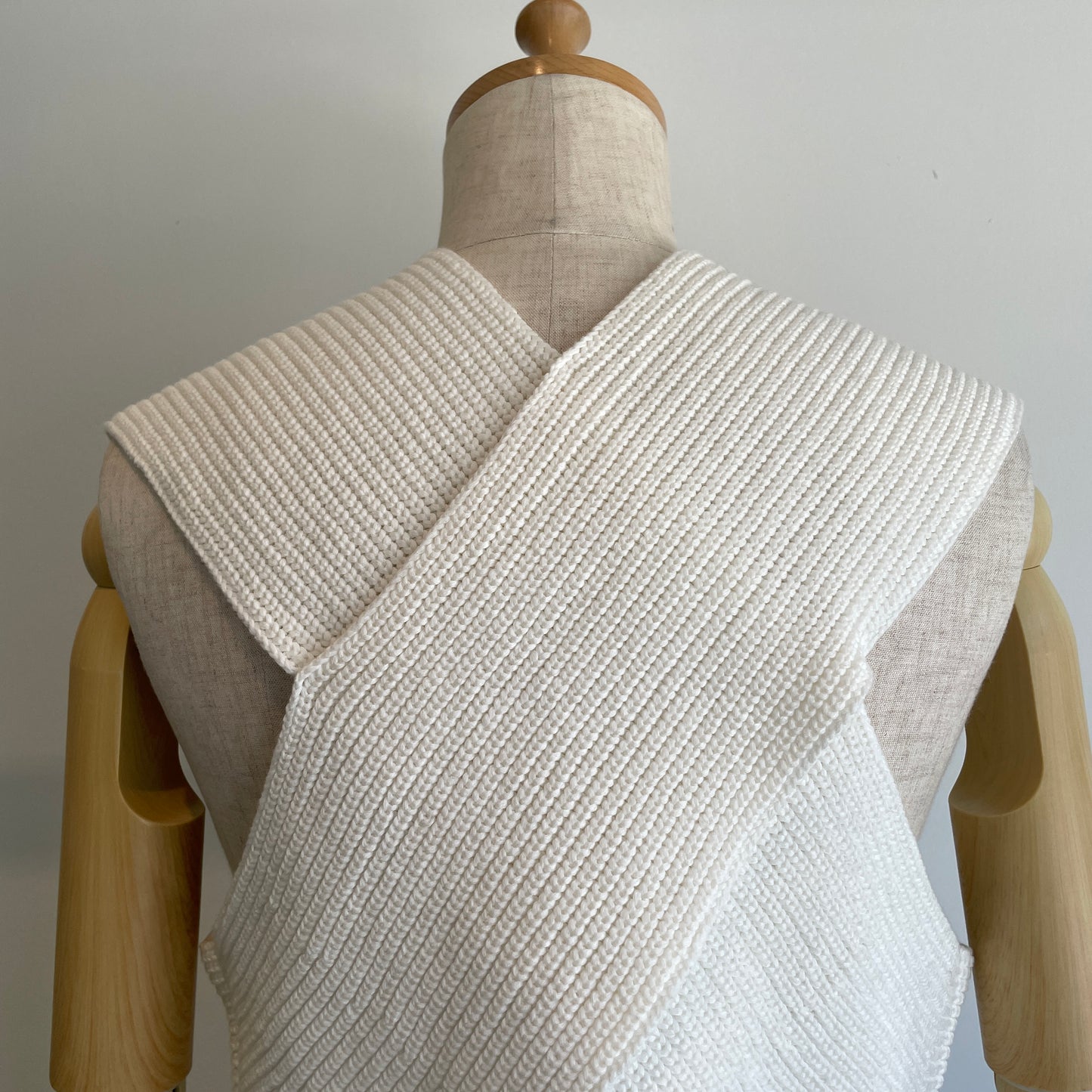 yuni//Cotton back cross ニットベスト　1701KN010262