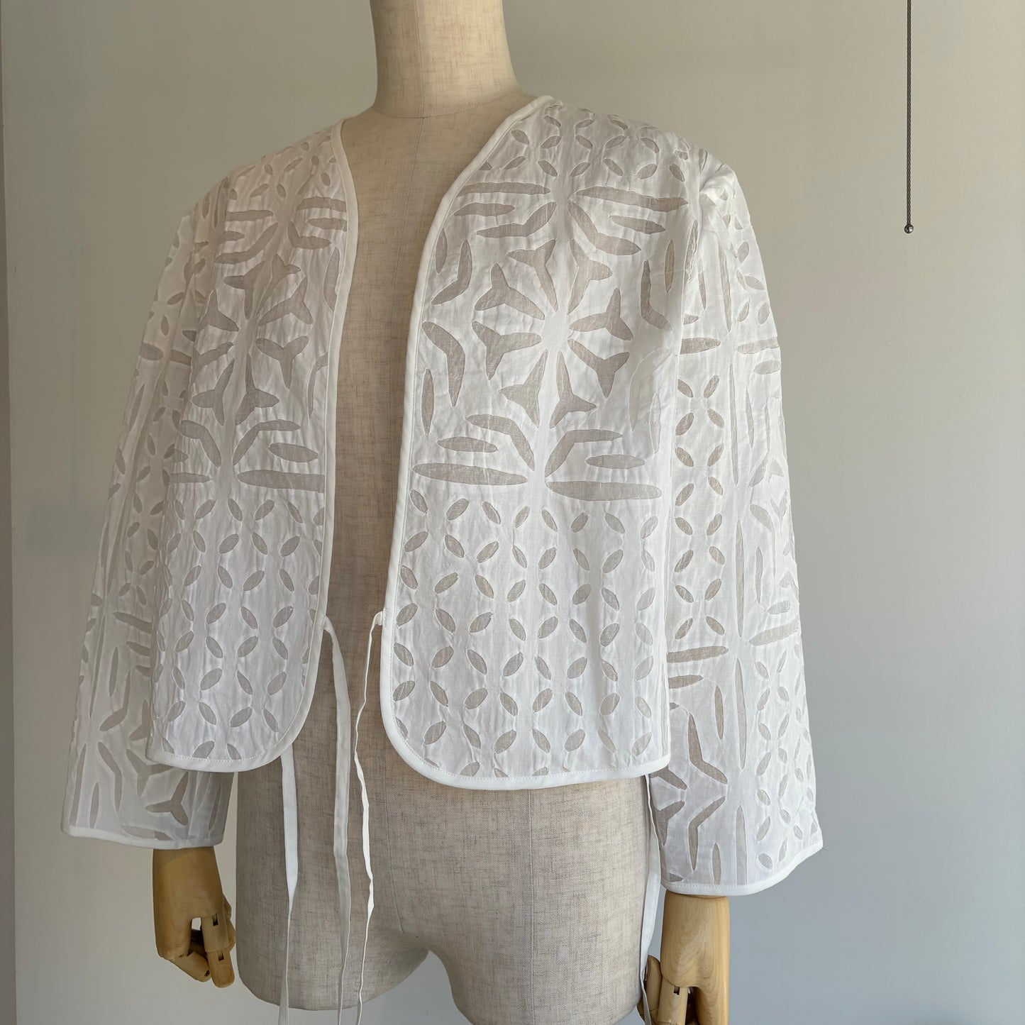 heriter//reverse appliqué jacket  H1-26-3013