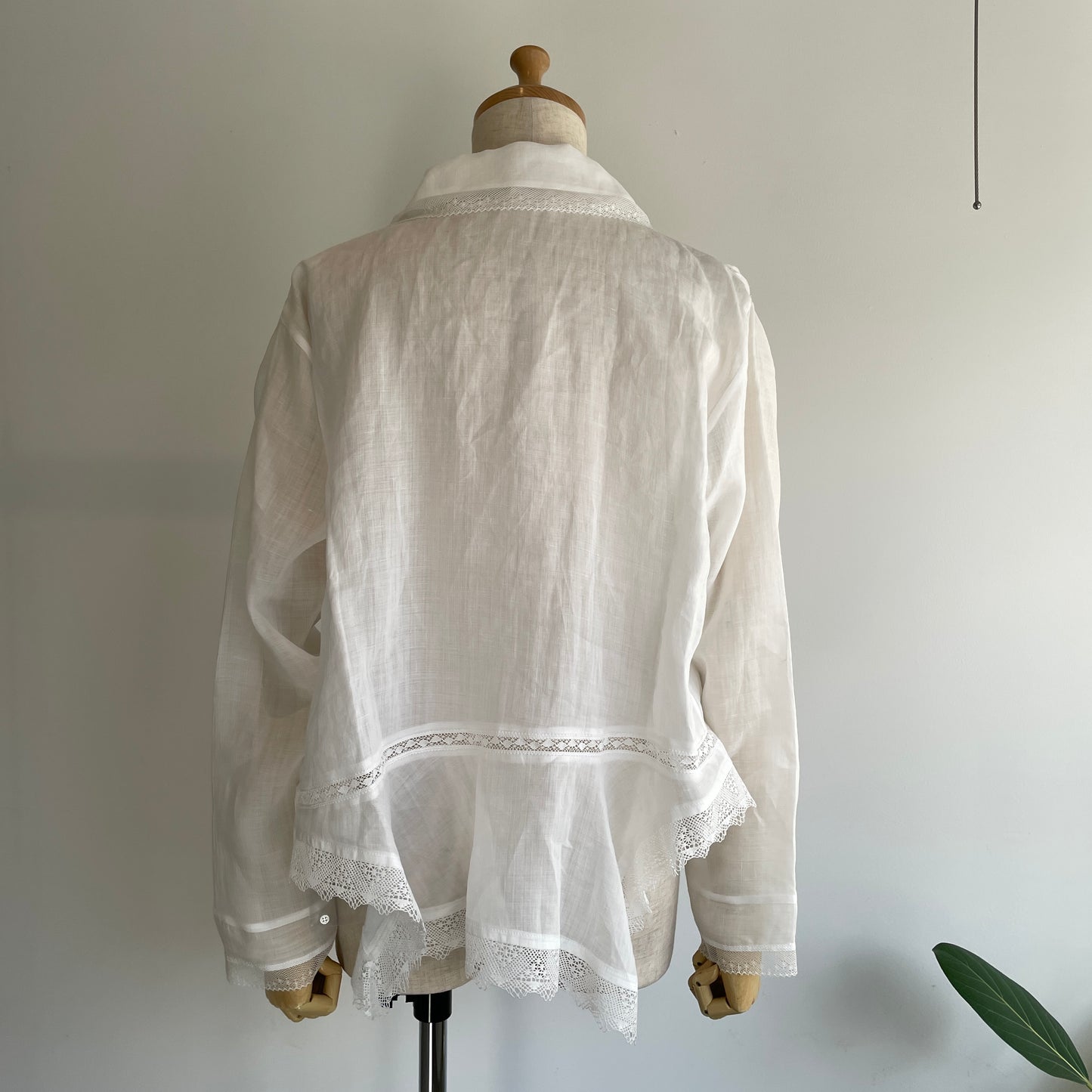 NATIVE VILLAGE//No.6 寂静 ロングスリーブレースブラウス　31261-06207