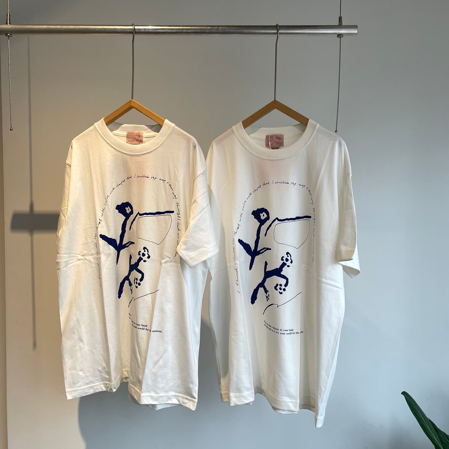 Sweet Little Nothing//野の花　半袖Tシャツ