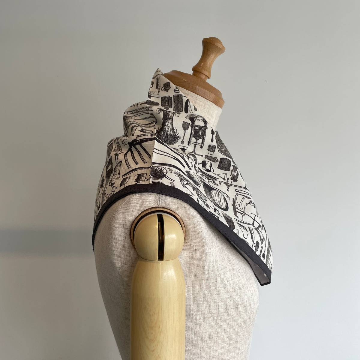 aseedoncloud//Handkerchieh/
Farmer's tool 001061
