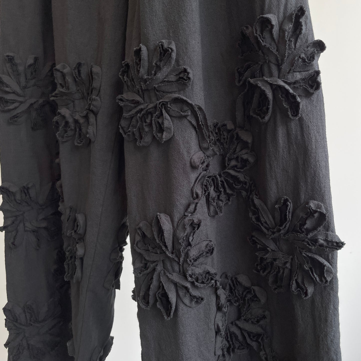 qiri//rondo ribbon embroidery ギャザーパンツ　6301PT010251