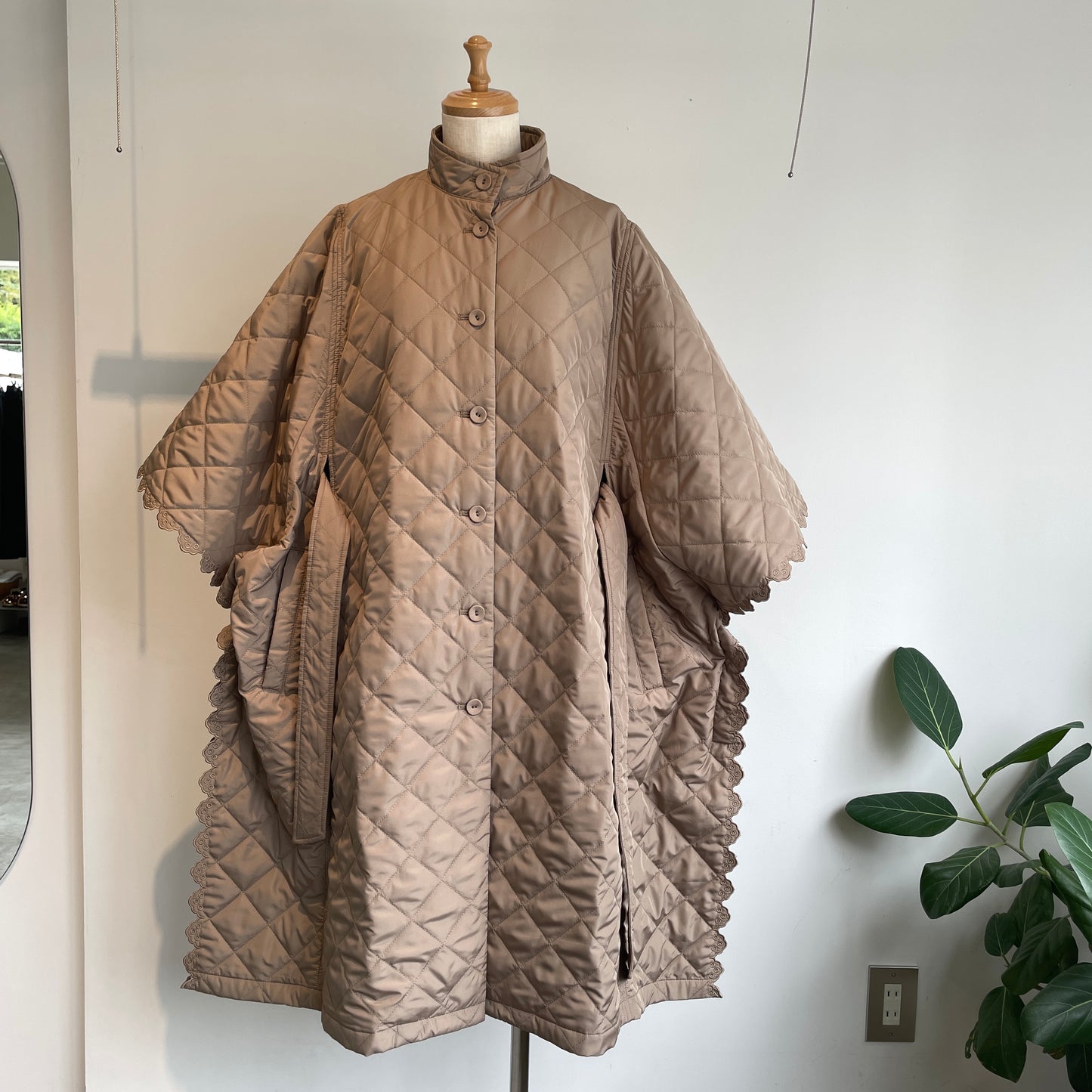 porterdesboutons//キルティングスカラップポンチョコート　P-14-1-057