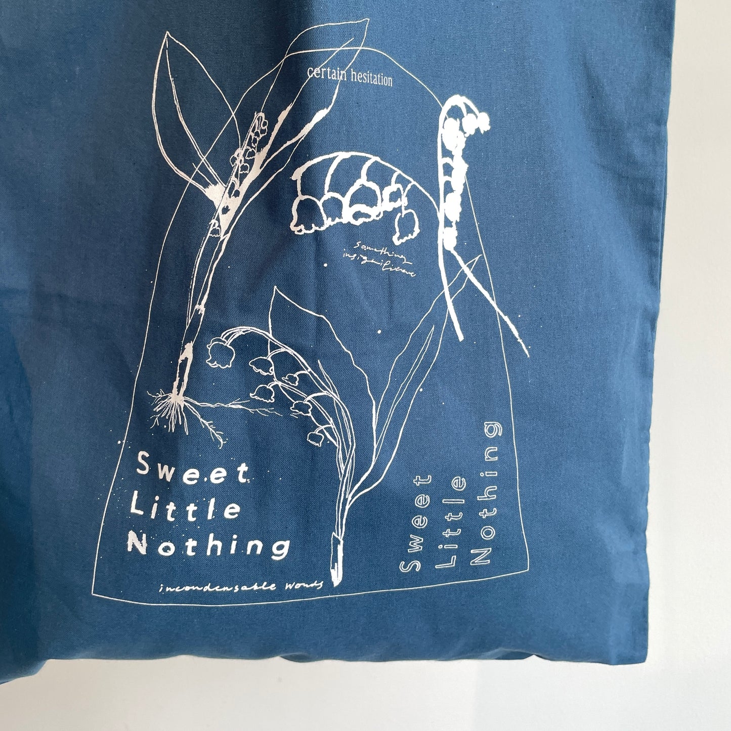 Sweet Little Nothing//トートバッグ