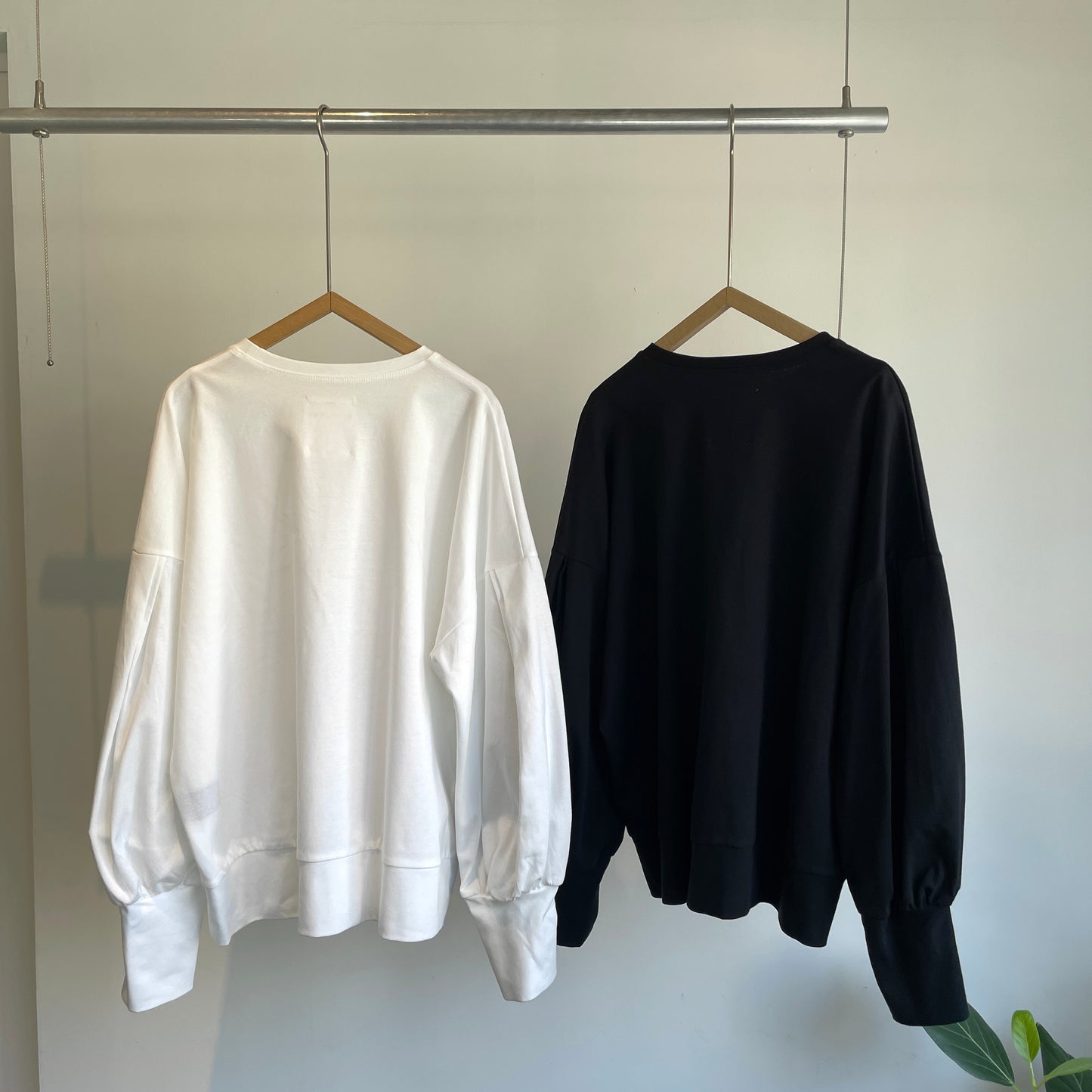 SI HIRAI//BALLOON SLEEVE-T CHAW26-6004