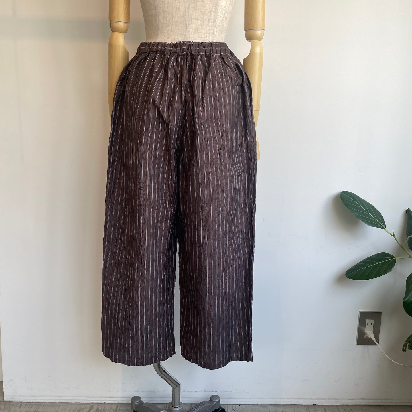 yuni//L/C/Pe washer gum tuck パンツ　1701PT024261