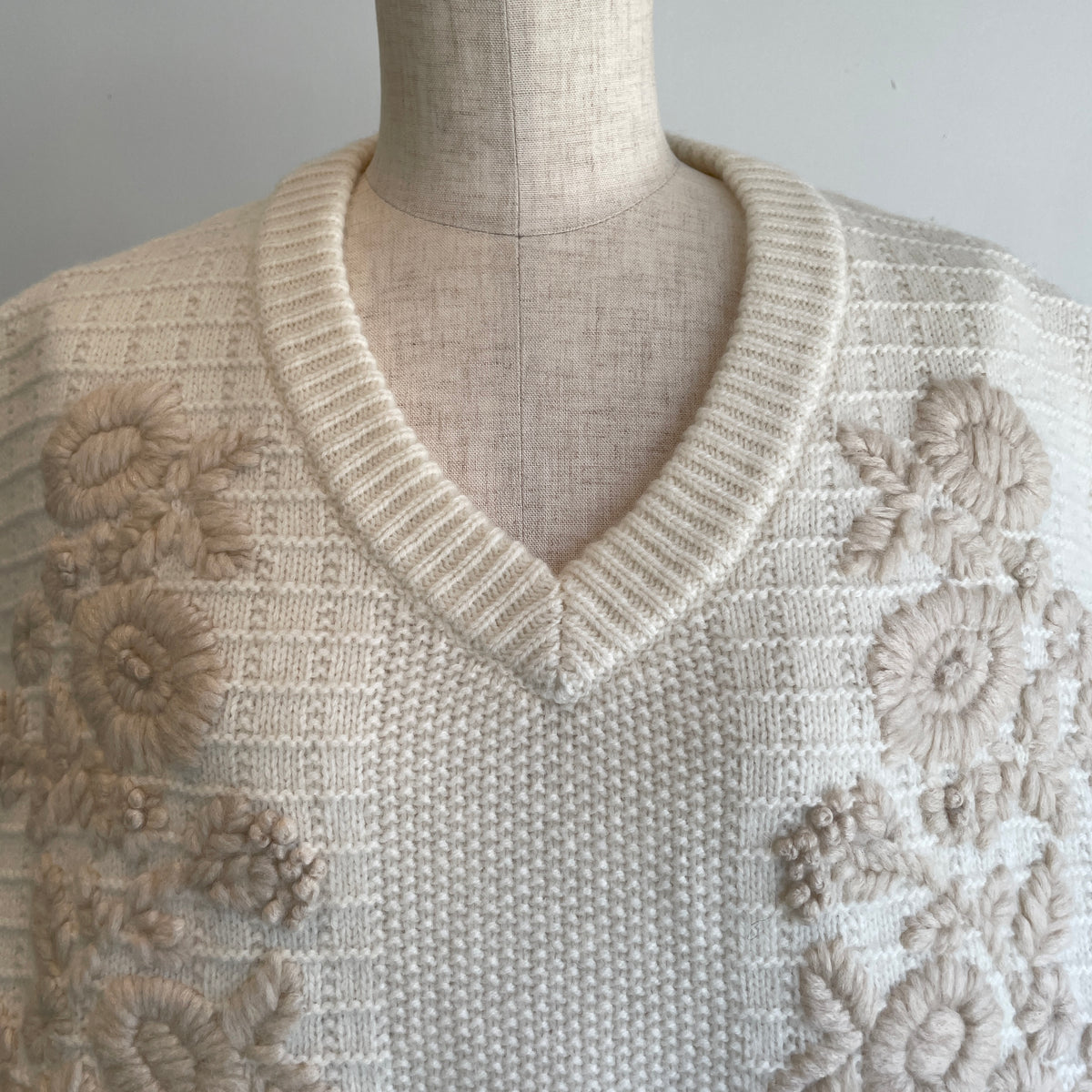 yuni//ウール / ハンド刺繍ベスト　1701KN002262