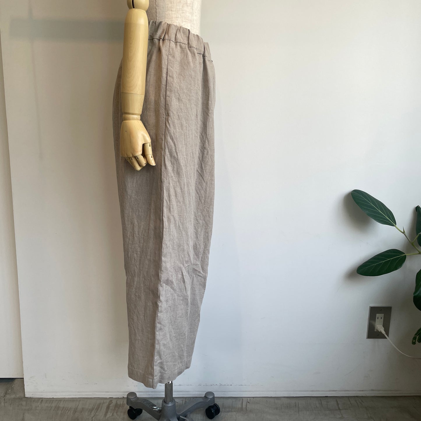yuni//40/1 Linen easy gum tack パンツ　1701PT028261