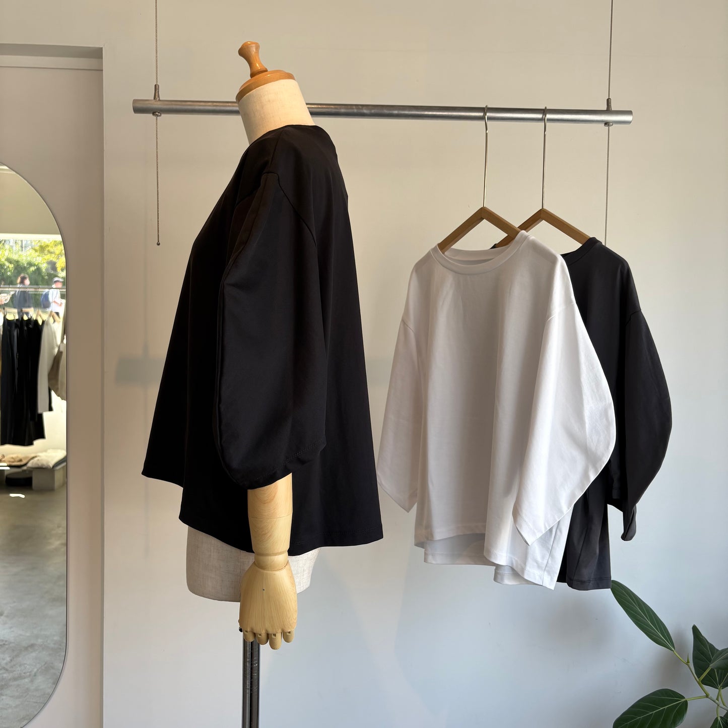 SI HIRAI//ROUND SLEEVE-T  CHSS26-7013