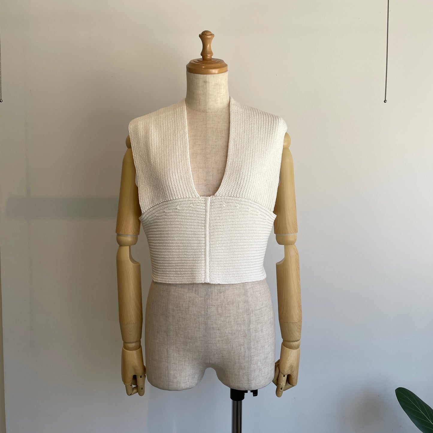 yuni//Cotton back cross ニットベスト　1701KN010262