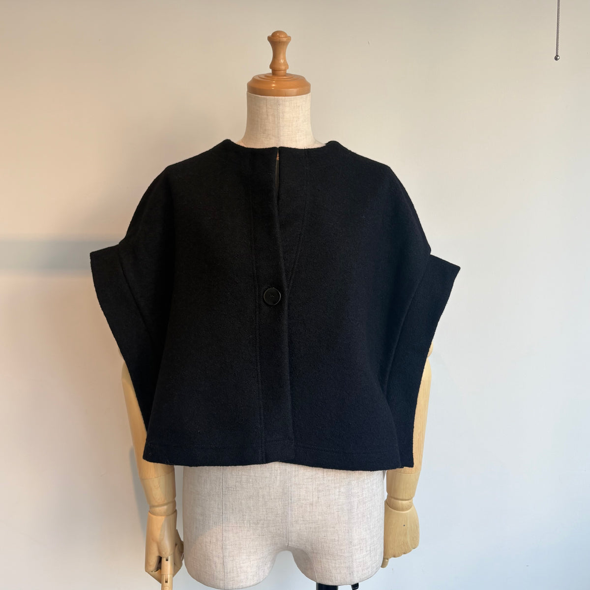 SI HIRAI//SHORT ROBE   CHAW26-6011