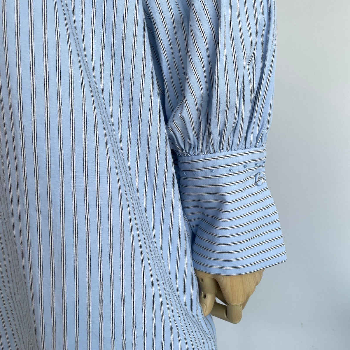 MarchAprilMay//param shirts パラムシャツ(バックオープンシャツ)