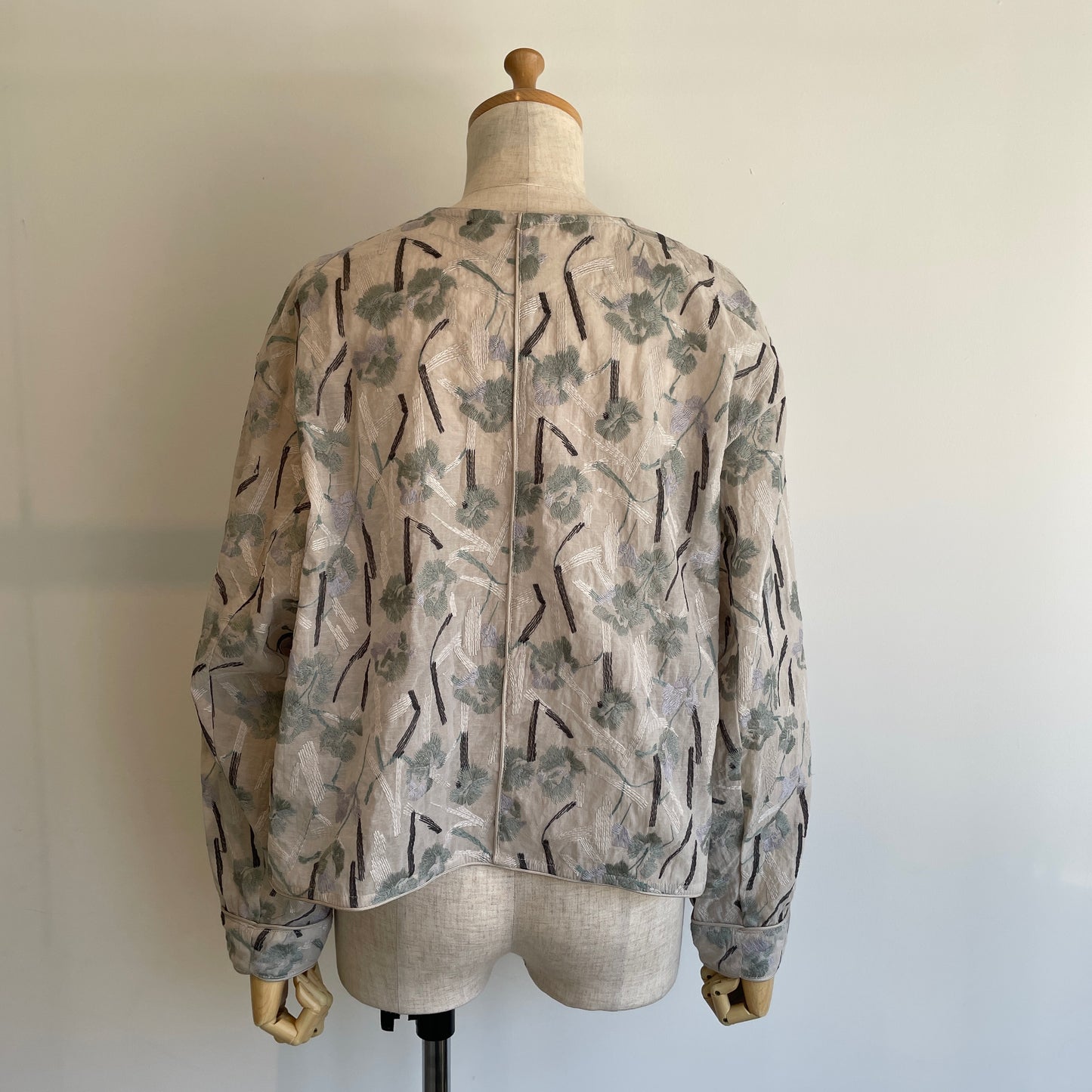 yuni//Cotton Nylon sheer blooming embroidery haori ブラウス 1701BL012262