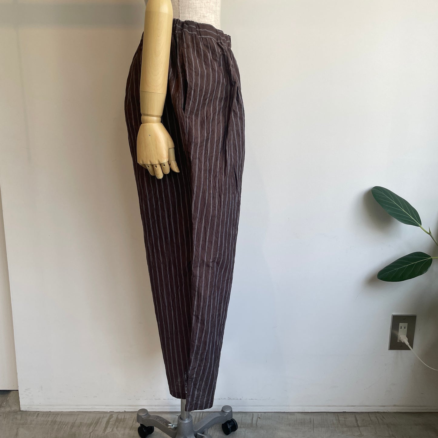 yuni//L/C/Pe washer gum tuck パンツ　1701PT024261