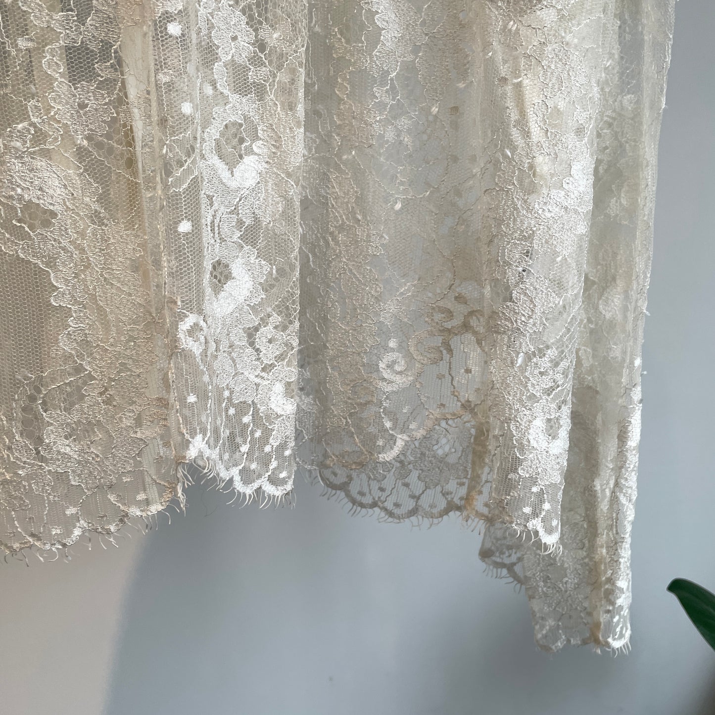 Heriter //Leaver lace blouse H2-25-3003