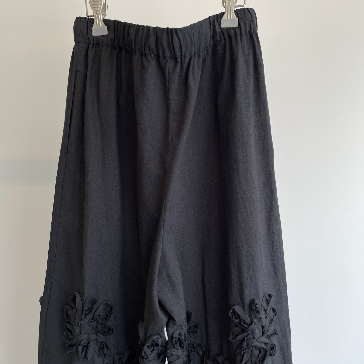 qiri//rondo ribbon embroidery ギャザーパンツ　6301PT010251