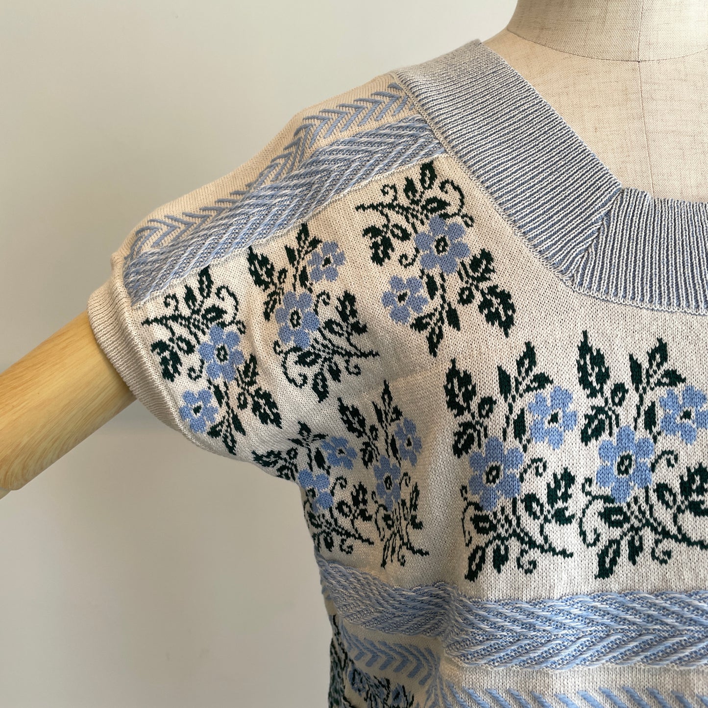 ASEEDONCLOUD //Flower Jacquard Knit Blouse 261807