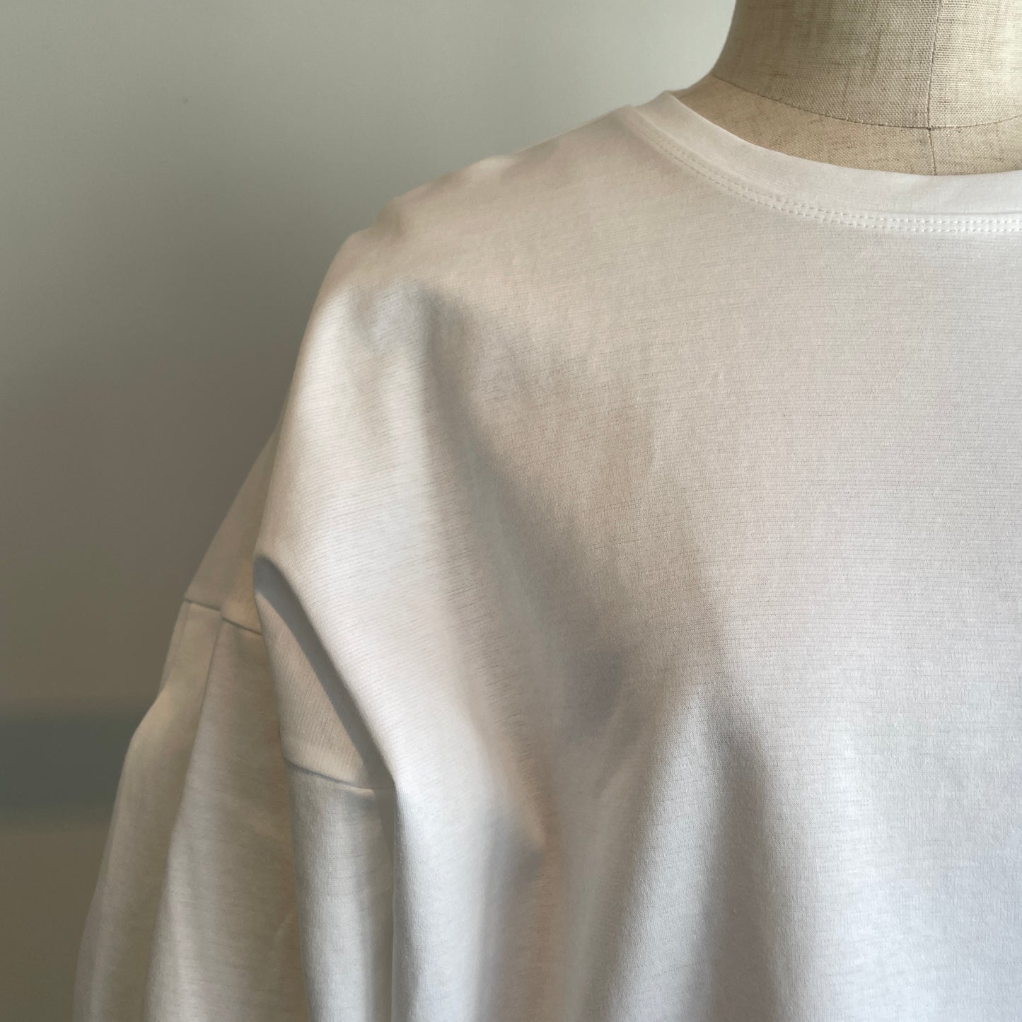 SI HIRAI//BALLOON SLEEVE-T CHAW26-6004