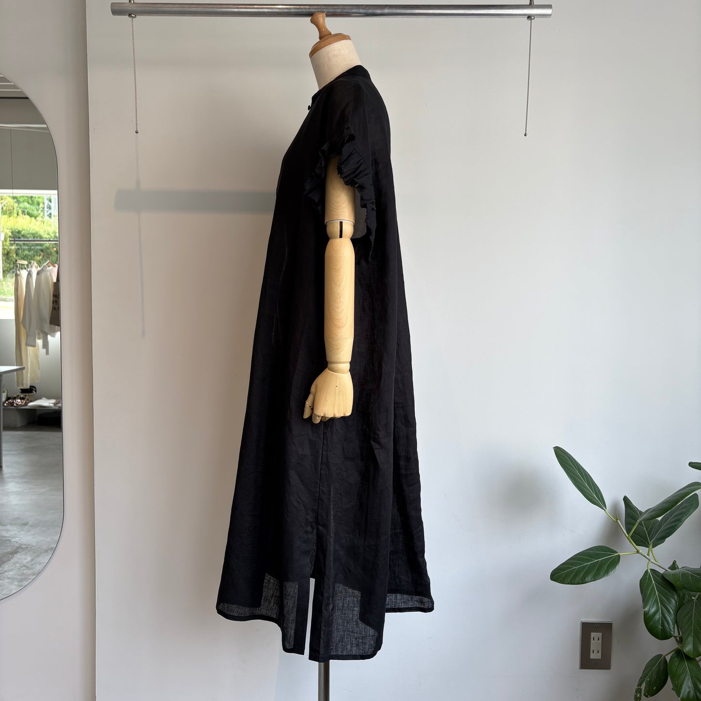yuni//60/1Linen gather sleeves OP    1701OP026261