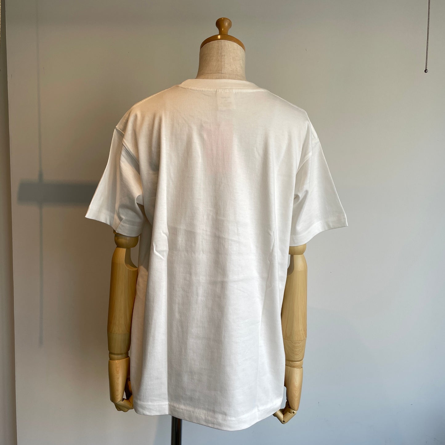 Sweet Little Nothing//馬と球根花 半袖Tシャツ