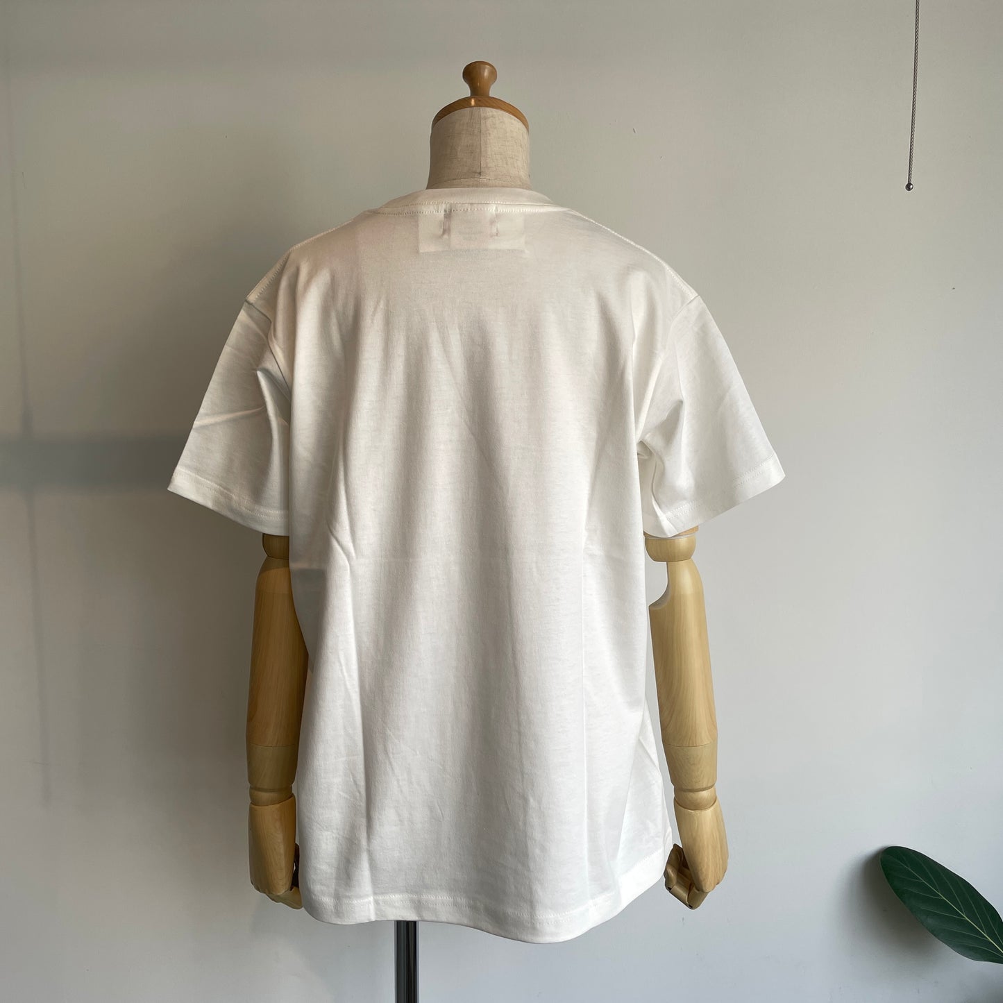 Sweet Little Nothing//月と鉱石　半袖Tシャツ