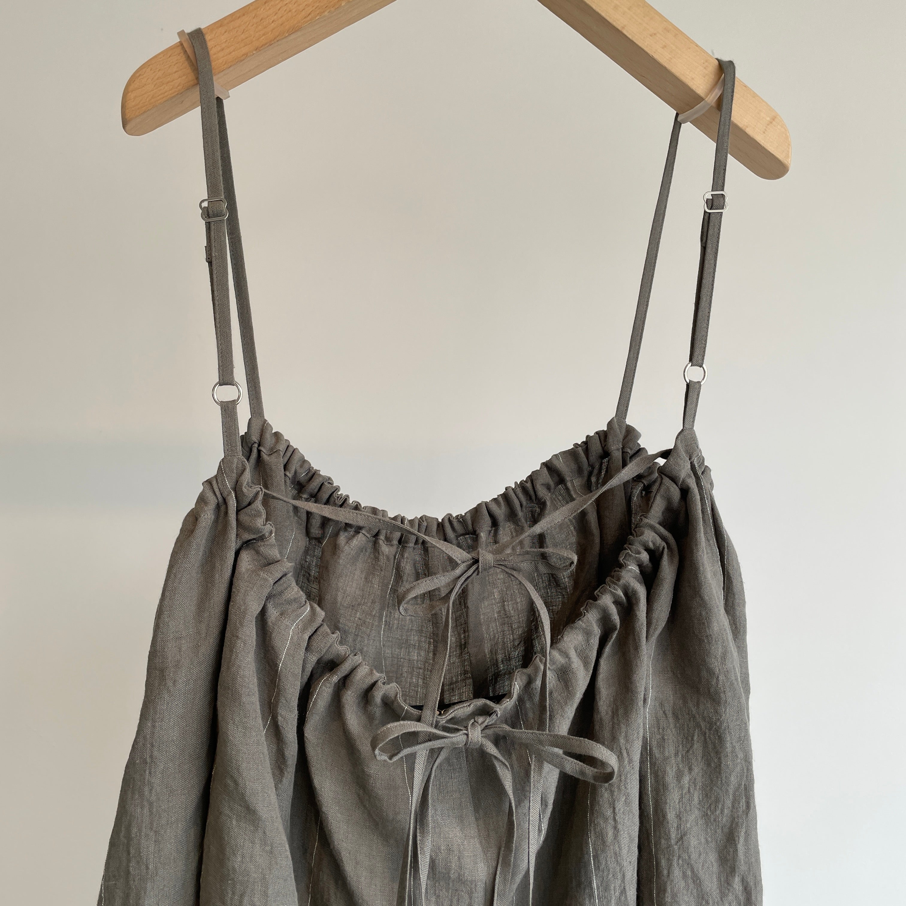HAVERSACK//リネンピンストライプサロペットショートパンツ