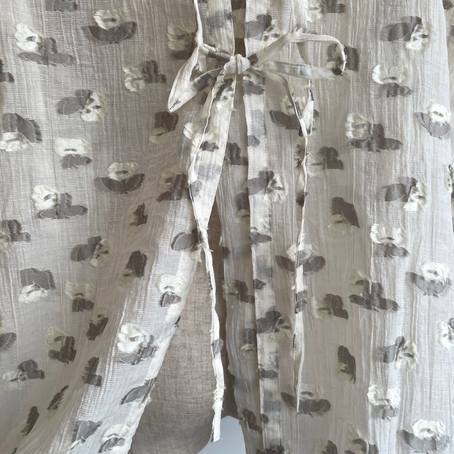 qiri//plie flower jacquard バックリボンブラウス　6301BL008261