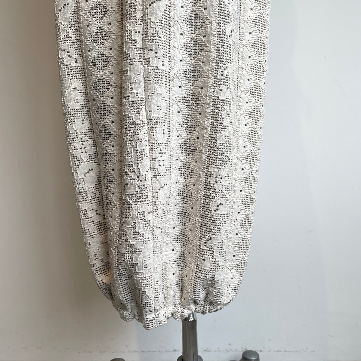qiri//field flower lace ギャザーパンツ  6301PT008262
