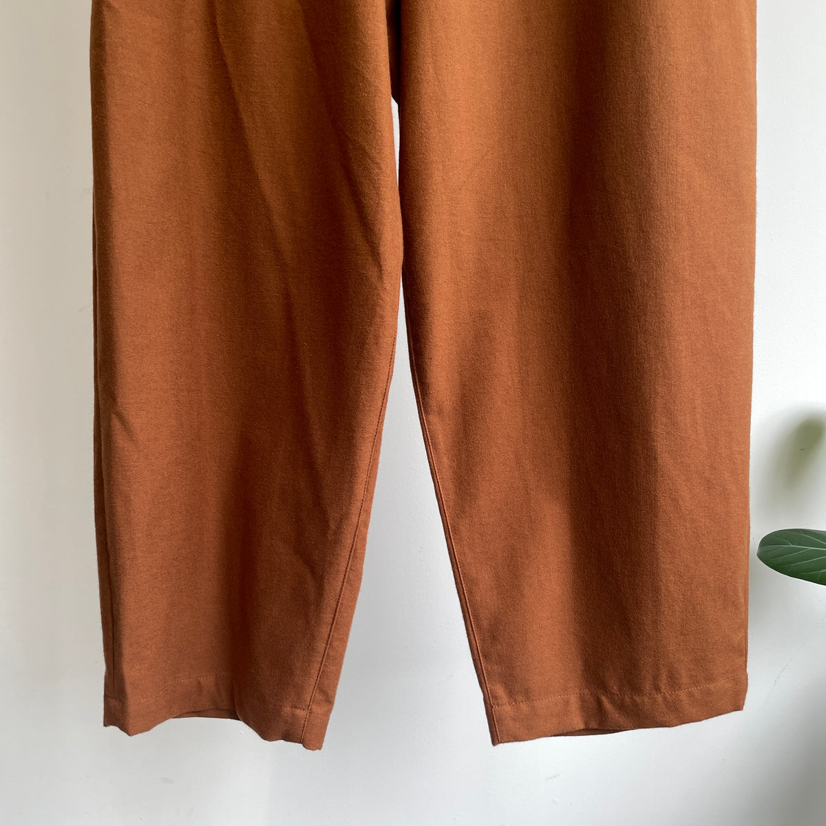 buoy buoy//SUEDE TOUCH FLANNEL APRON パンツ　2701PT005262