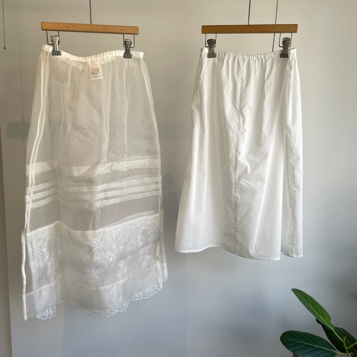 heriter//silk organdy skirt
H2-26-4002