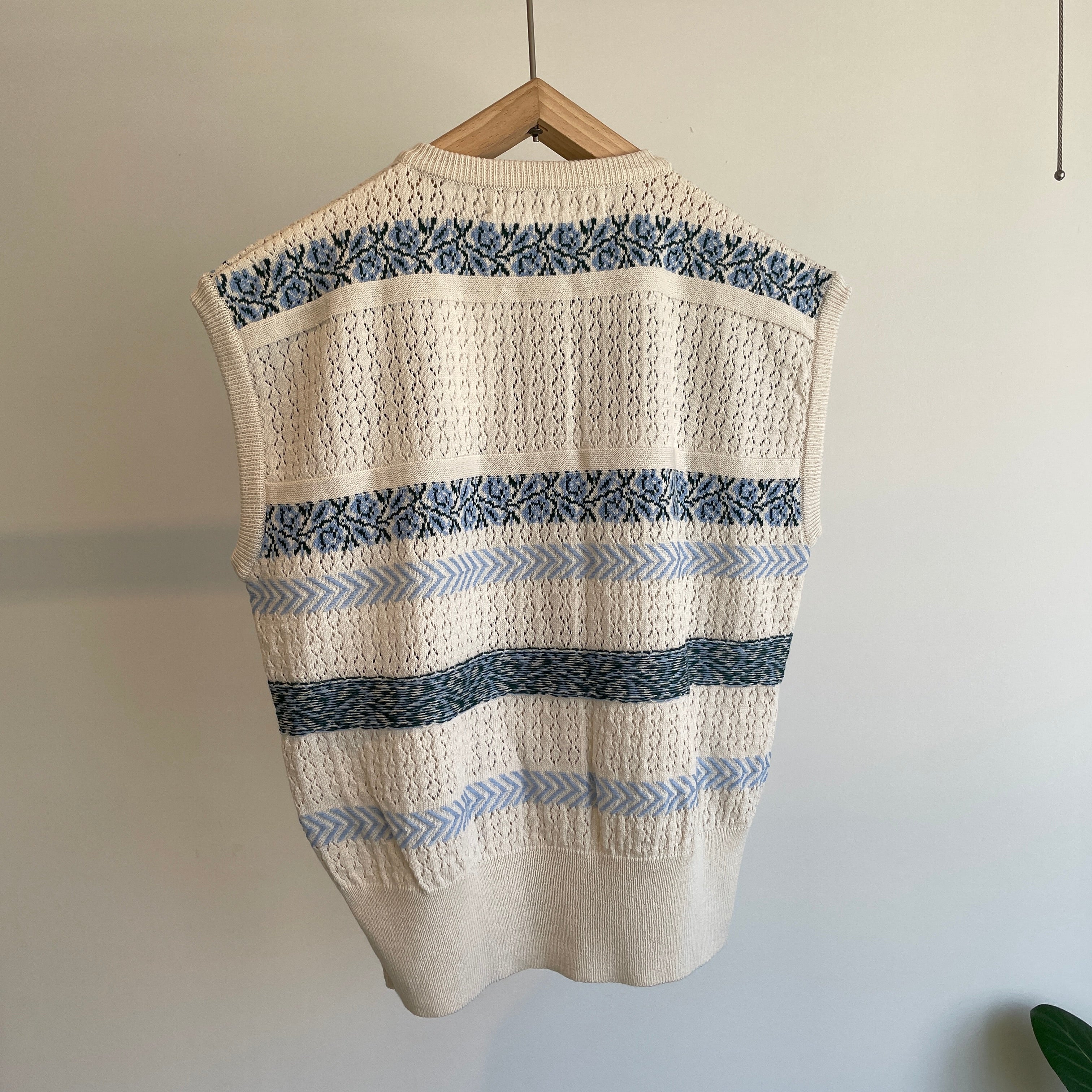 AGAWD♡Jacquard Vest♡ジャガードベスト♡送料込み アガウド WEGO（ウィゴー） ベスト ジレ WEGO/総柄ジャガードベスト メンズ