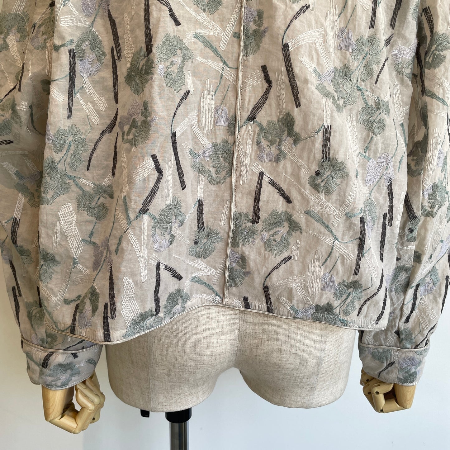 yuni//Cotton Nylon sheer blooming embroidery haori ブラウス 1701BL012262