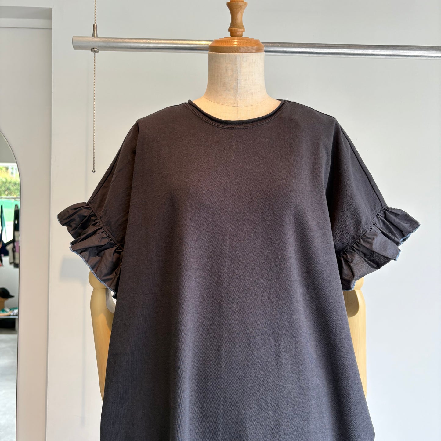 qiri//タイプライター frill one-piece