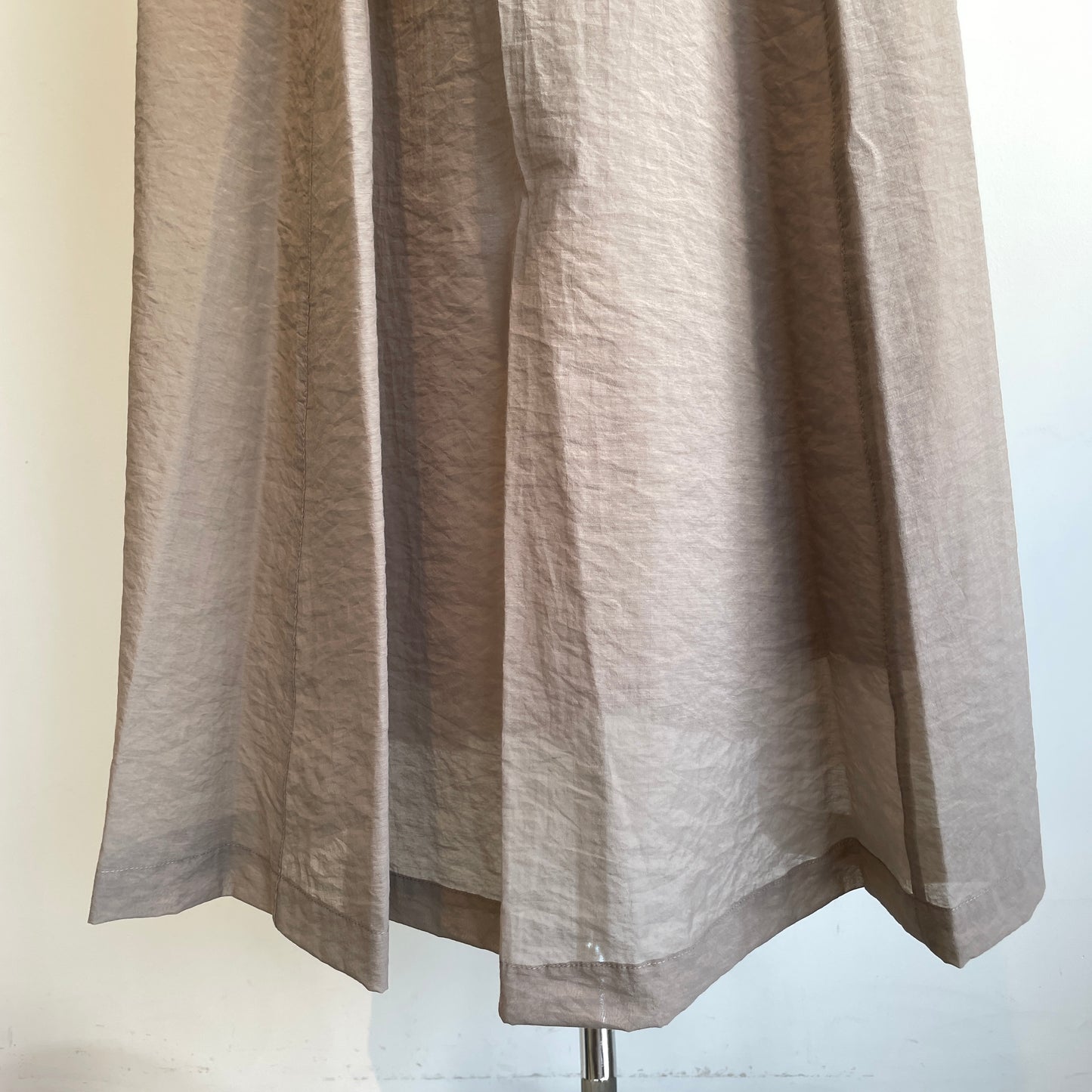 yuni //C/Ny sheer no sleeves ワンピース　1701OP029261