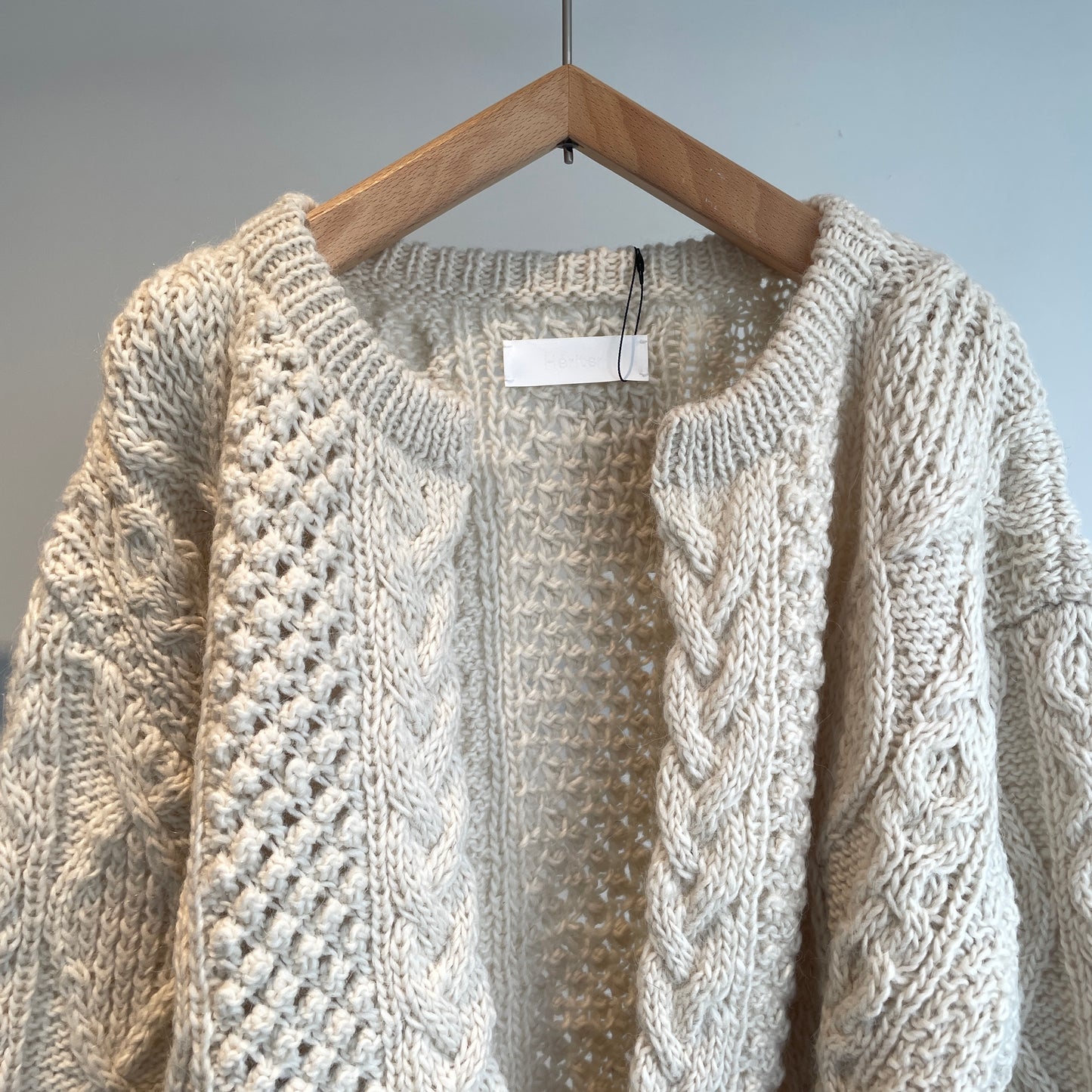 Heriter //hand aran cardigan H0-00-1002