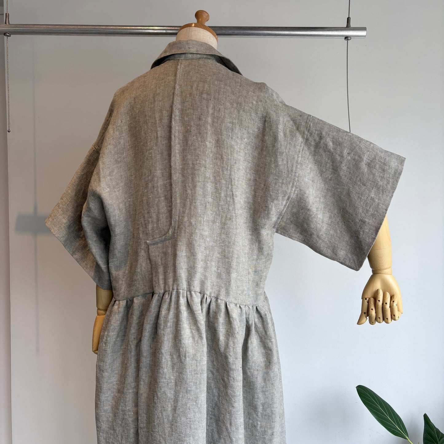 NATIVE VILLAGE//木の梢 ワイドスリーブドレス　31261-08311