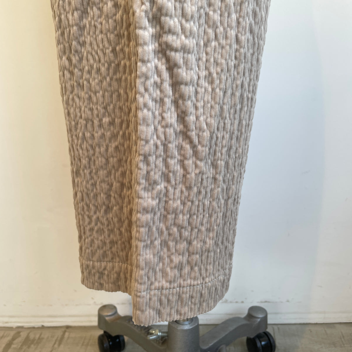 yuni//C/Pu shirring corduroy relax パンツ 1701PT022262