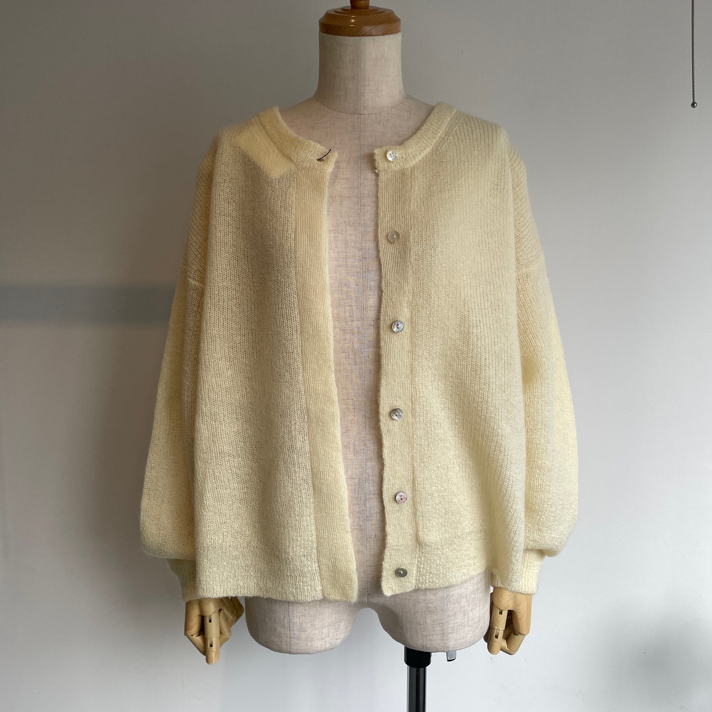 handsofcreation//モヘヤウール9G片畦ボリュームスリーブ2wayカーディガン　1540722