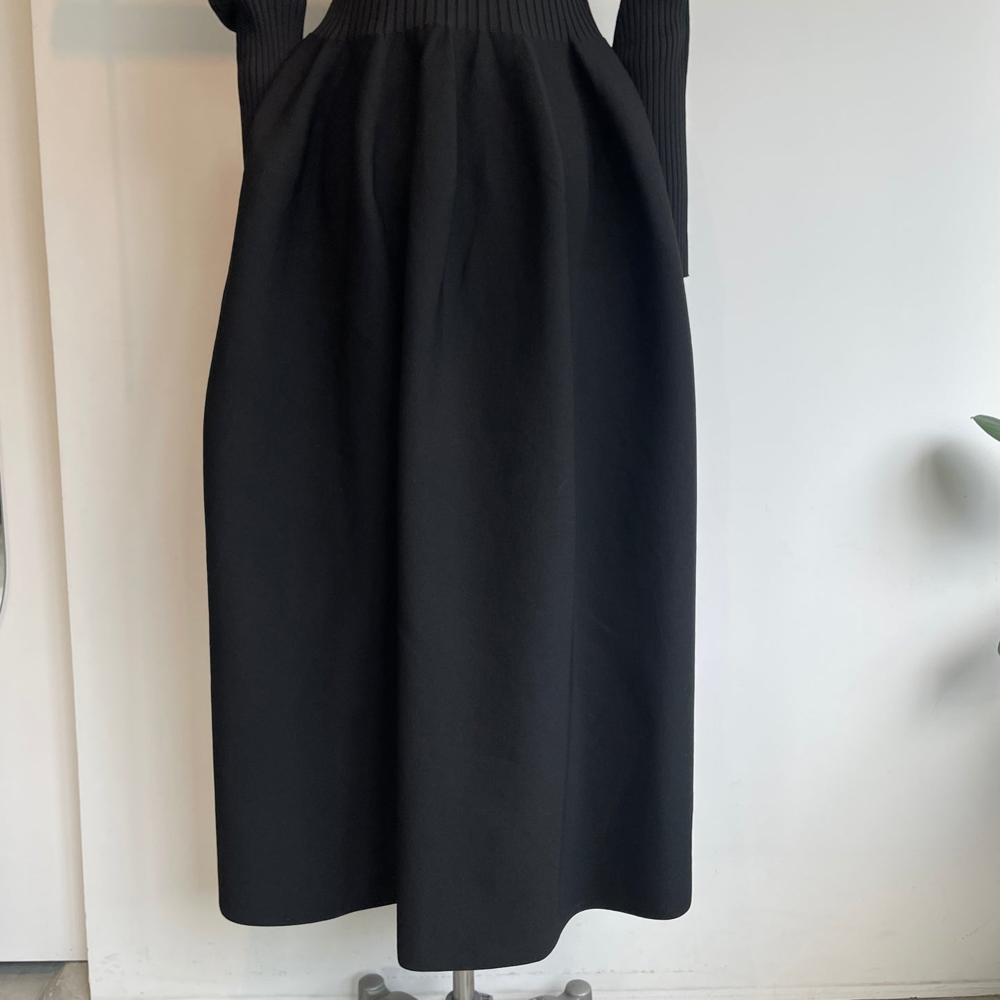 iki//マットポリフレアワンピース　3101OP001261