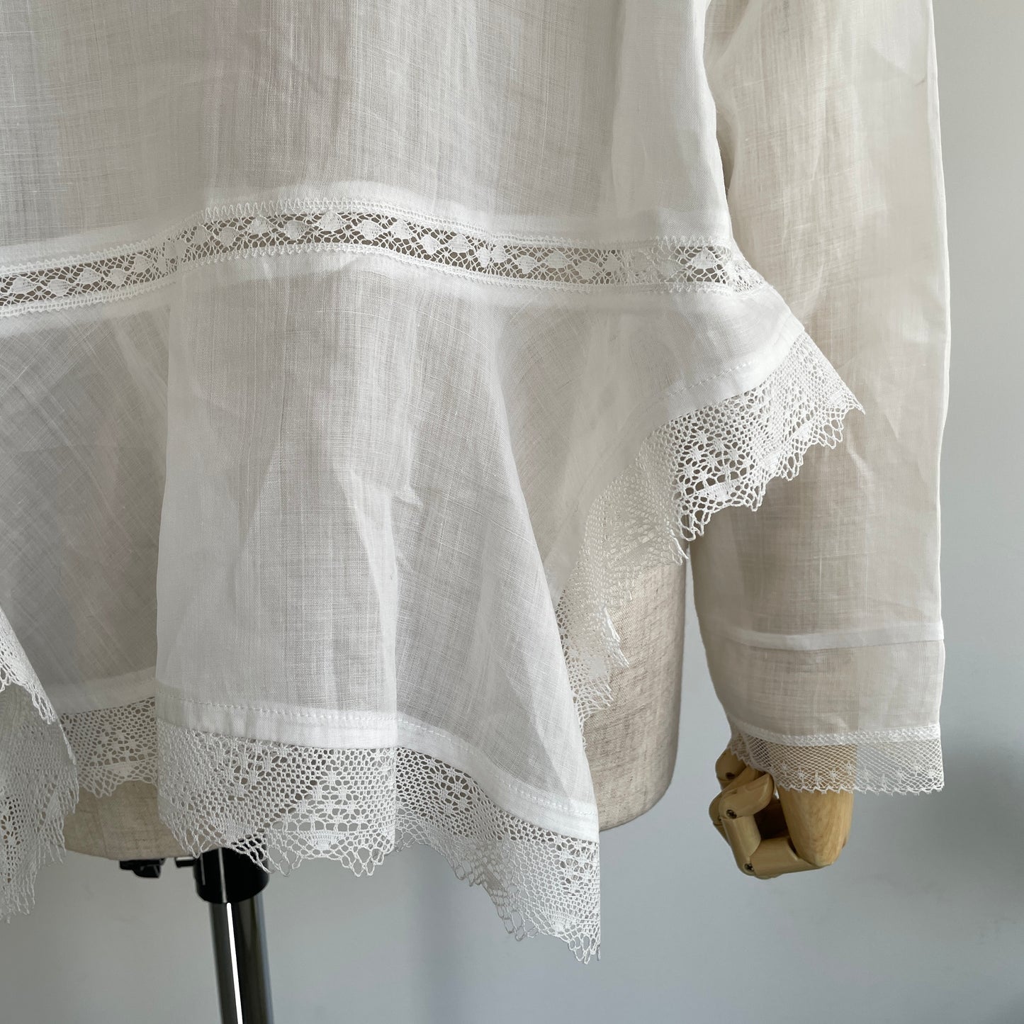 NATIVE VILLAGE//No.6 寂静 ロングスリーブレースブラウス　31261-06207