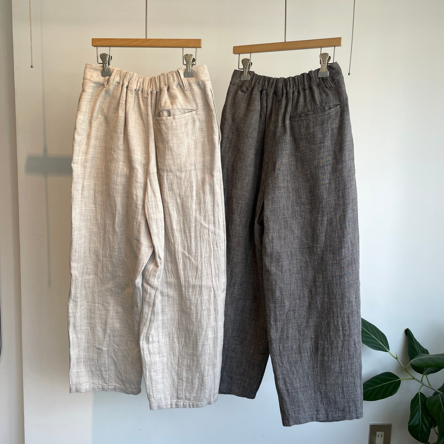 yuni //Hemp/C heringbone back gum パンツ　1701PT038261
