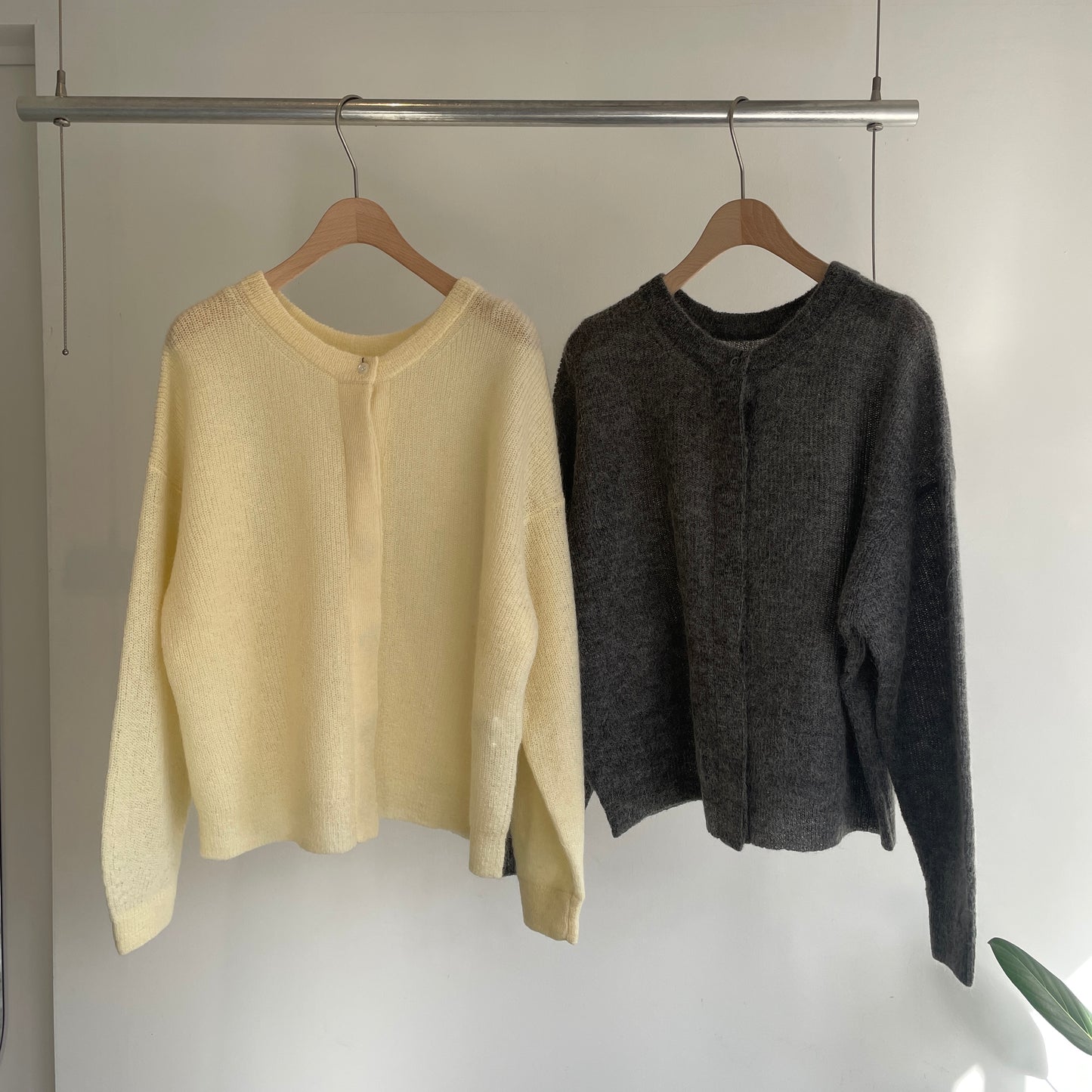 handsofcreation//モヘヤウール9G片畦ボリュームスリーブ2wayカーディガン　1540722