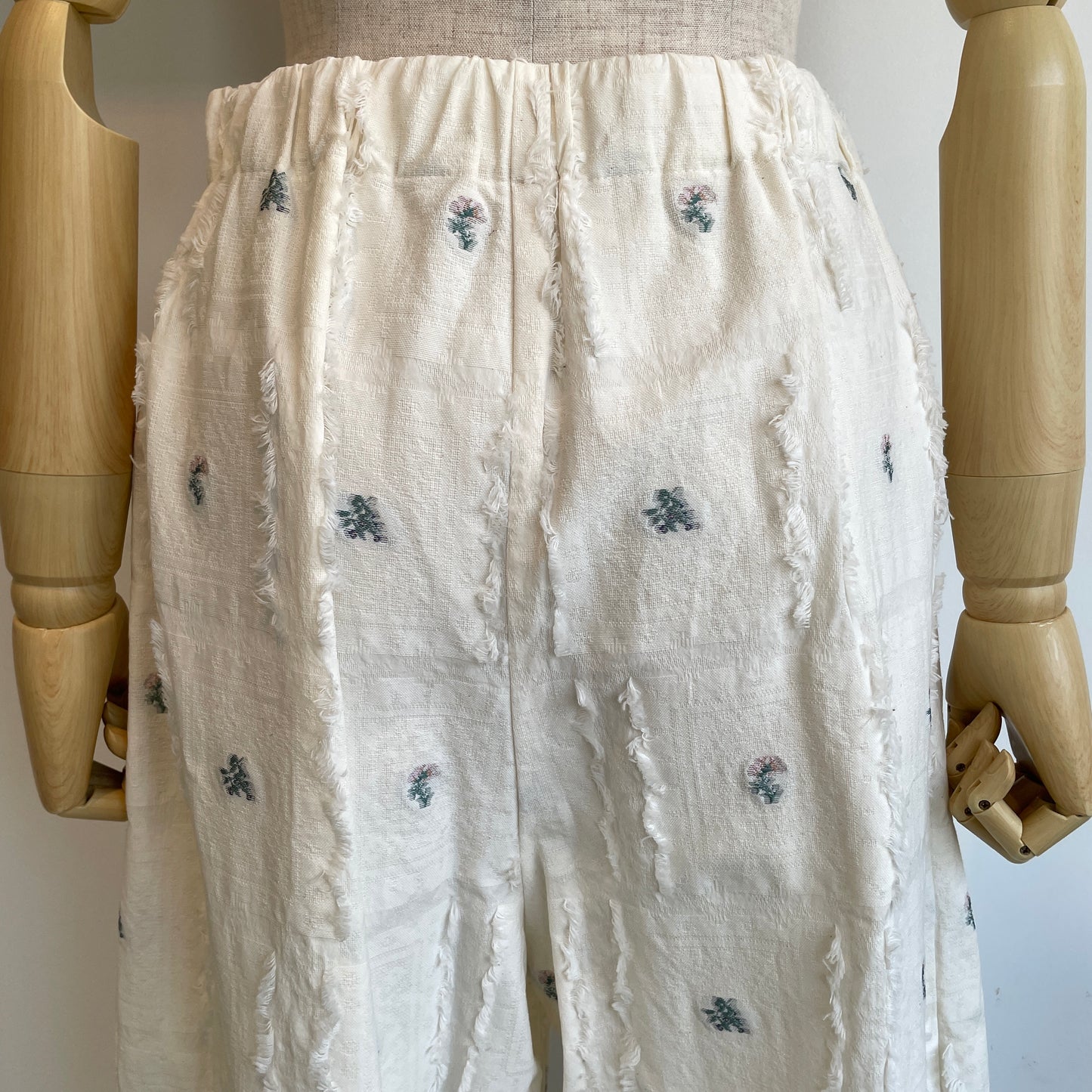 qiri //fleurs' lace jacquard gather PT 6301PT005261