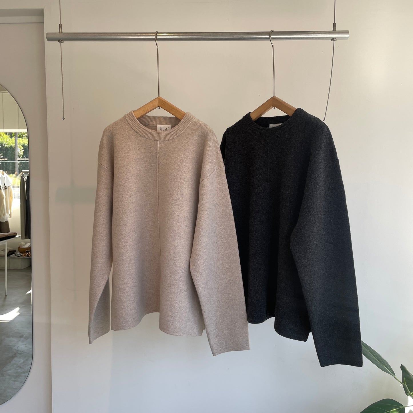 yuni //New England smooth moesleeves 1701KN018252